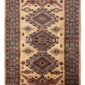 KAFKAZI - PAKISTAN TRADITIONAL HANDKNOTTED CARPET 96 x 162 cm