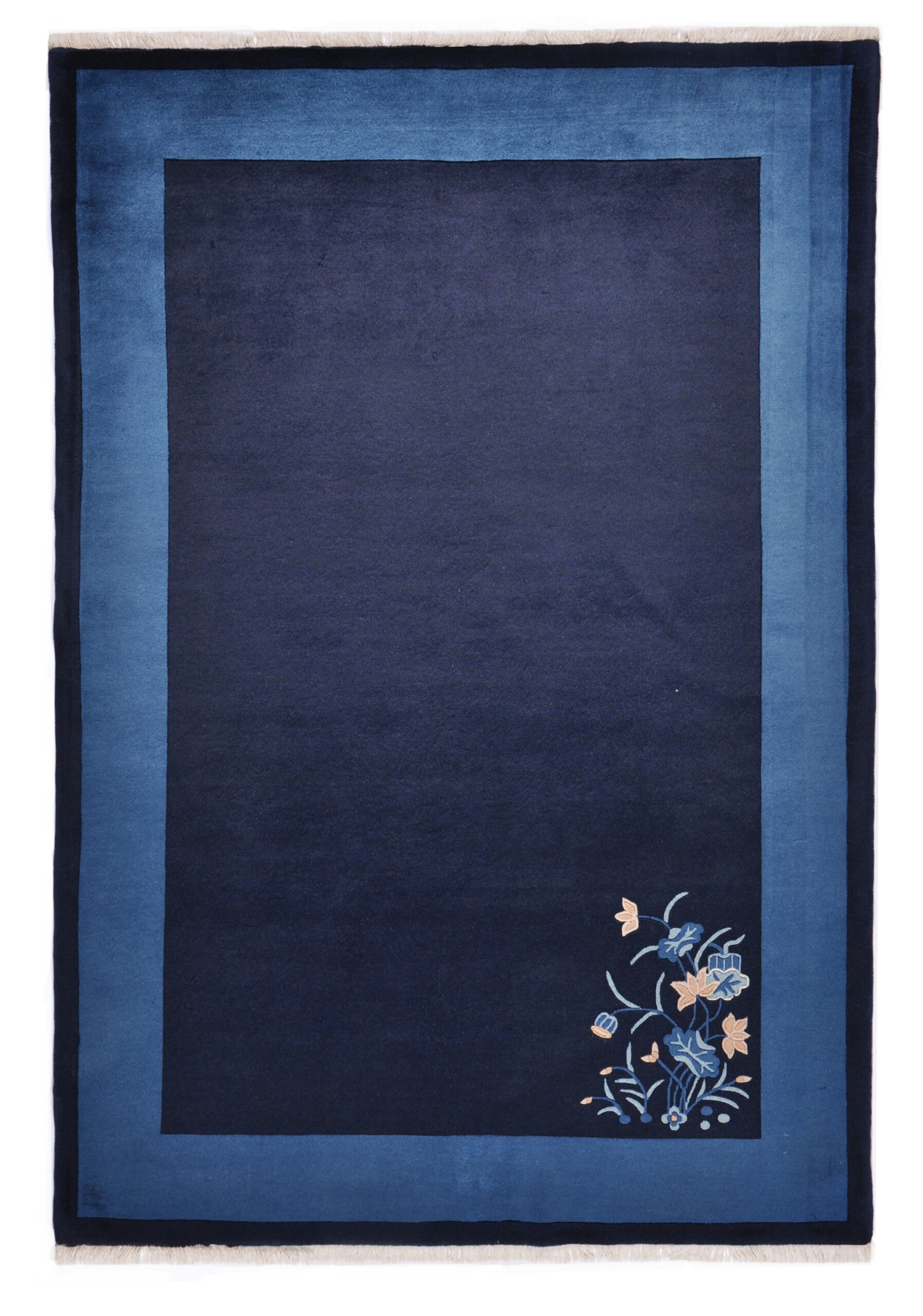 CHINA - TRADITIONAL / ANTIQUE FINISH HANDKNOTTED CARPET 137 x 198 cm