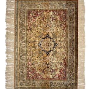GHOM 100% Silk - PERSIAN URBAN / EXCLUSIVE HANDKNOTTED CARPET 113 x 158 cm